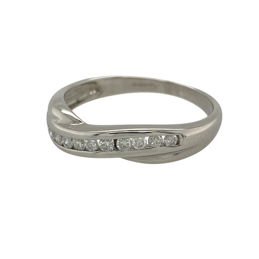 This pre-owned 9ct white gold diamond crossover band ring is a stylish and contemporary design, combining elegant curves with beautiful diamond sparkle.
Design: Featuring a graceful crossover band design measuring approximately 4mm wide across the front, this ring is set with approximately 0.25ct of diamonds for a brilliant finish. Its flowing lines and timeless style make it a versatile choice for everyday wear, stacking or as a meaningful gift.
Material: Made from 9-carat white gold.