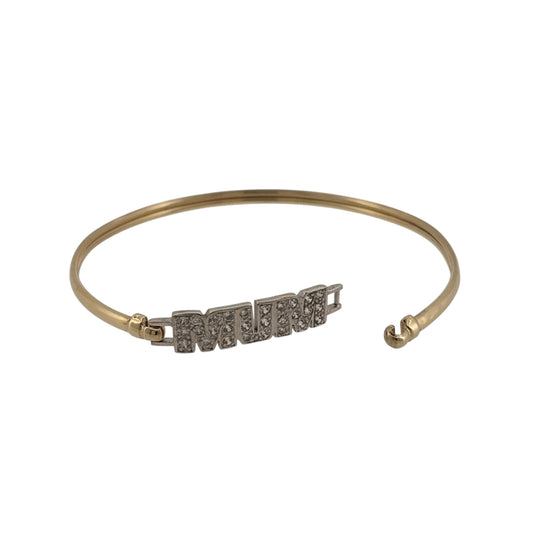 Celebrate someone special with this pre-owned 9ct yellow and white gold cubic zirconia Mum bangle, featuring a meaningful design with contrasting two-tone gold and bright cubic zirconia detailing.
Design: The bangle features a decorative ‘Mum’ design across the front, combining yellow and white gold tones with cubic zirconia accents for an eye-catching and sentimental finish.