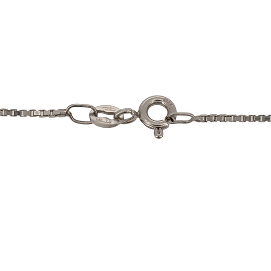Add a versatile white gold chain to your jewellery collection with this pre-owned 9ct white gold box chain, featuring a classic square link design and a neat 16-inch length.
Design: The chain features the traditional box link, formed from closely connected square-shaped links for a clean and structured appearance.
Material: Made from 9-carat white gold, the bright finish gives the chain a timeless and versatile look that pairs easily with other white gold jewellery.