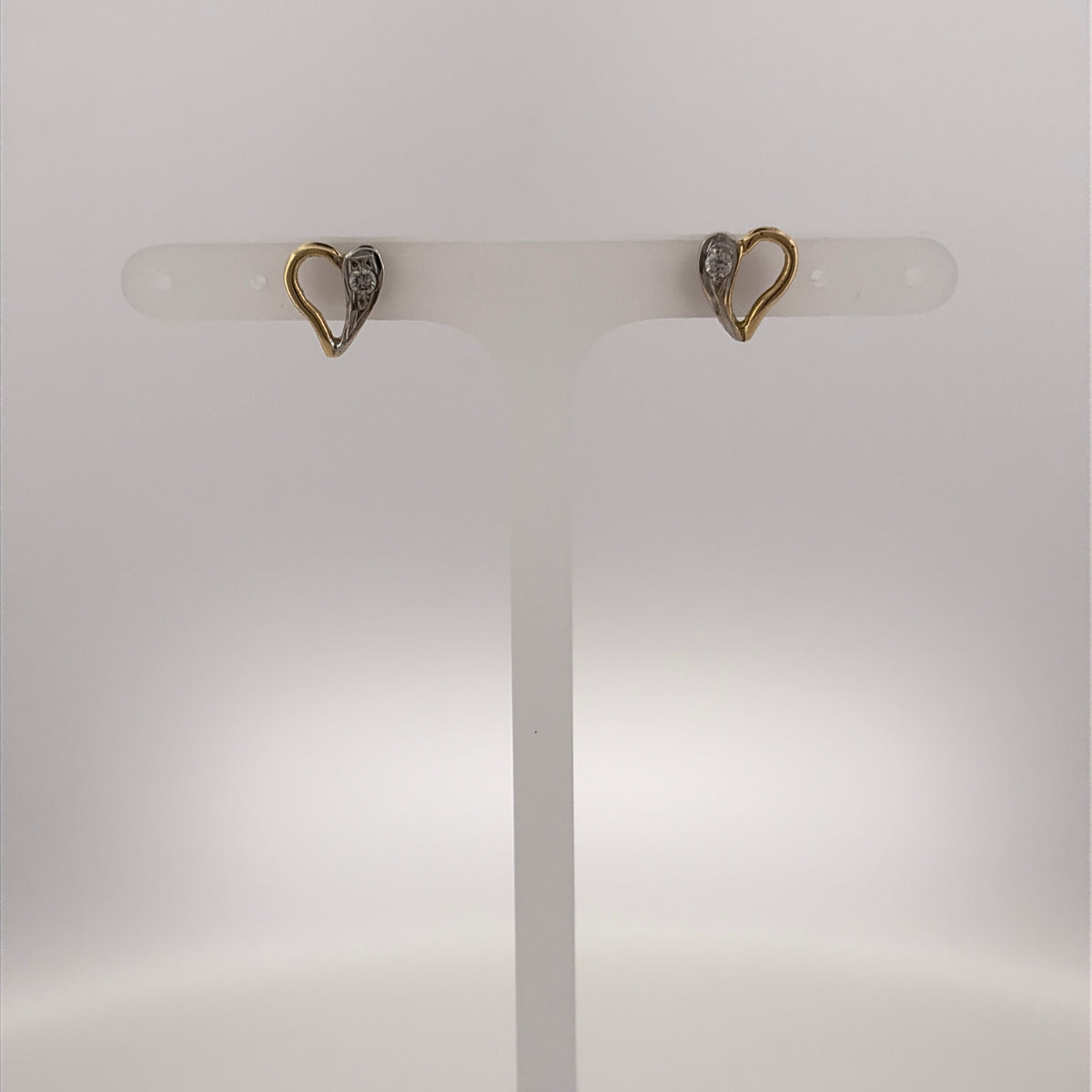 18ct Gold & Cubic Zirconia Heart Stud Earrings