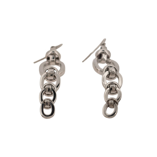 Make a statement with these pre-owned 925 sterling silver link drop earrings, featuring a bold linked design and an eye-catching 7cm length.
Design: The earrings feature a decorative link design, creating a stylish and contemporary appearance with plenty of movement.
Material: Made from 925 sterling silver, offering a classic silver finish that complements the linked detailing.
Earring Detail: The earrings measure approximately 7cm long, creating a striking drop style that hangs elegantly from the ear.