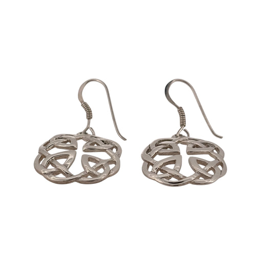 Add a traditional touch to your jewellery collection with these pre-owned 925 sterling silver Celtic knot drop earrings, featuring decorative knotwork detailing and a timeless silver finish.
Design: The earrings feature a classic Celtic knot design, symbolising eternity and connection, creating an elegant and meaningful appearance.
Material: Made from 925 sterling silver, offering a classic silver finish that complements the decorative knotwork.