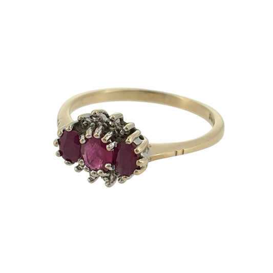 Add a beautiful touch of colour to your jewellery collection with this pre-owned 9ct yellow gold and ruby trilogy ring, featuring three elegant ruby stones in a classic gold design.
Design: The ring features a timeless trilogy design, with three rubies arranged together to create an attractive and elegant appearance.
Material: Made from 9ct yellow gold, offering a traditional warm gold finish that beautifully complements the rich red tones of the rubies.