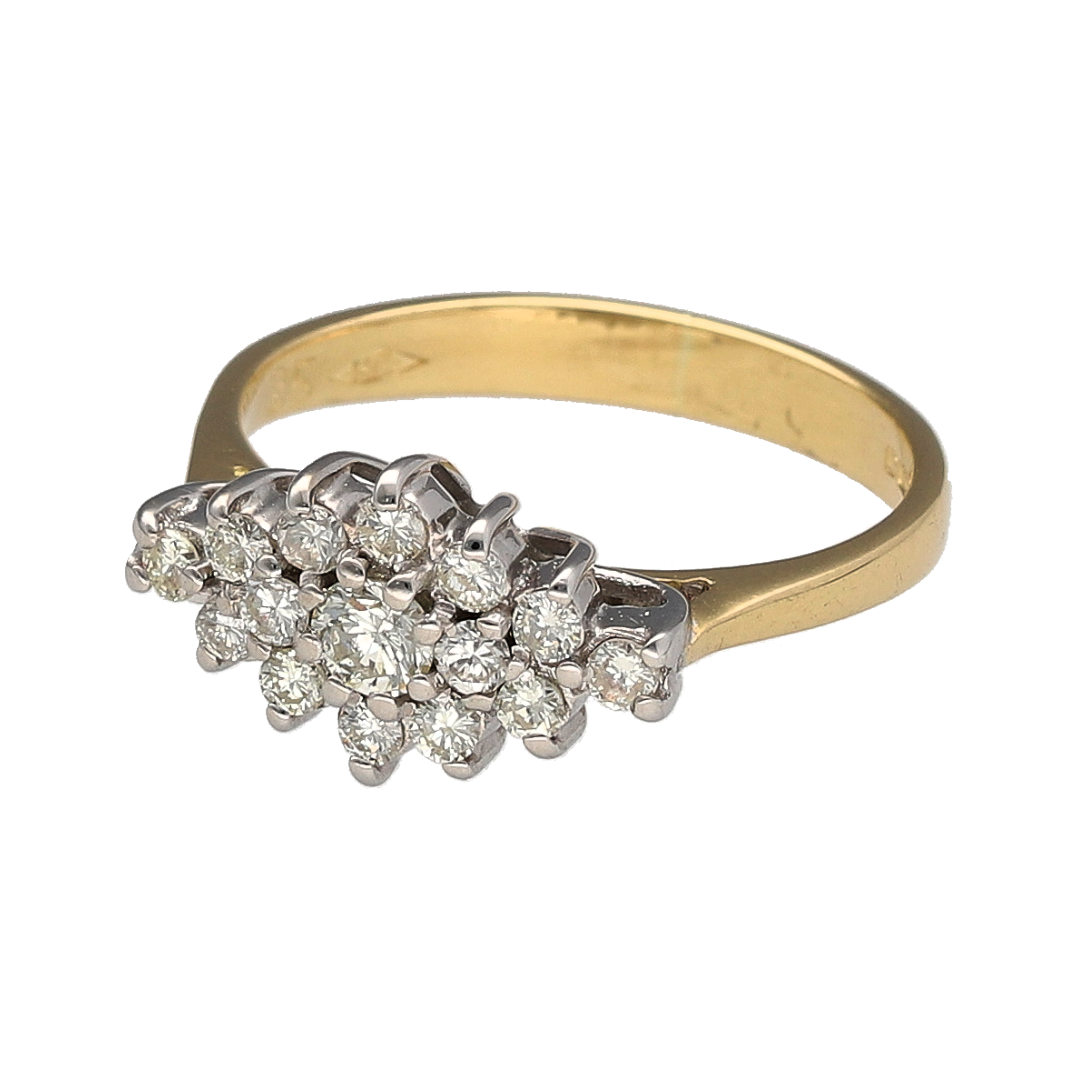 Add a touch of elegance and sparkle to your jewellery collection with this pre-owned 18ct yellow gold & diamond set cluster ring, featuring:
Design: A classic cluster ring, with a dazzling arrangement of diamonds for a timeless and sophisticated look.
Material: 18-carat yellow gold, with the diamonds set in white gold to enhance their brilliance.
Gemstones: Set with approximately 0.25ct of diamond content in total, providing exceptional sparkle.