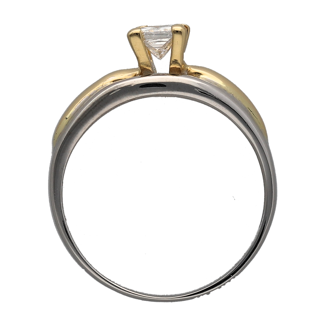 18ct White Gold & Diamond Set Solitaire Ring
