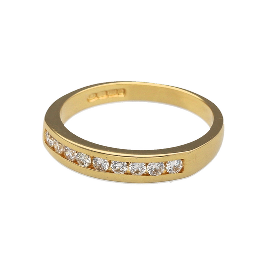Add refined sparkle and timeless elegance to your jewellery collection with this pre-owned 18ct yellow gold diamond band ring, offering classic design and enduring appeal.
Design: This band ring features a sleek front measuring approximately 3mm in width, with diamonds across the face that add refined brilliance while maintaining a clean and elegant profile.
Material: Made from luxurious 18-carat yellow gold, the warm polished finish beautifully complements the sparkle of the diamonds.