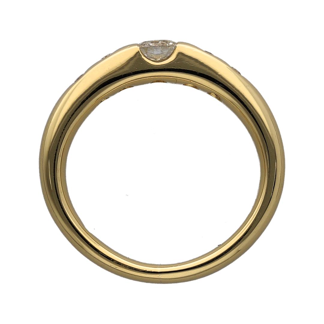 18ct Gold & Diamond Set Solitaire Ring