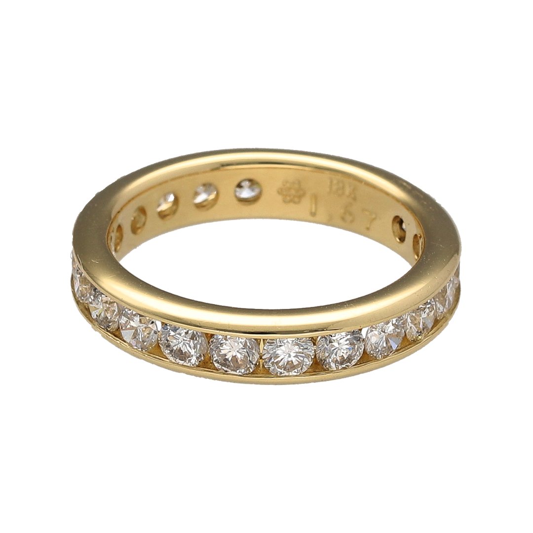 Preowned 18ct Yellow Gold & Diamond Set Full Eternity Band Ring in size K with the weight 3.70 grams. The band is 4mm wide and there is approximately 1.67ct of diamond content set in total. The ring is not suitable for sizing