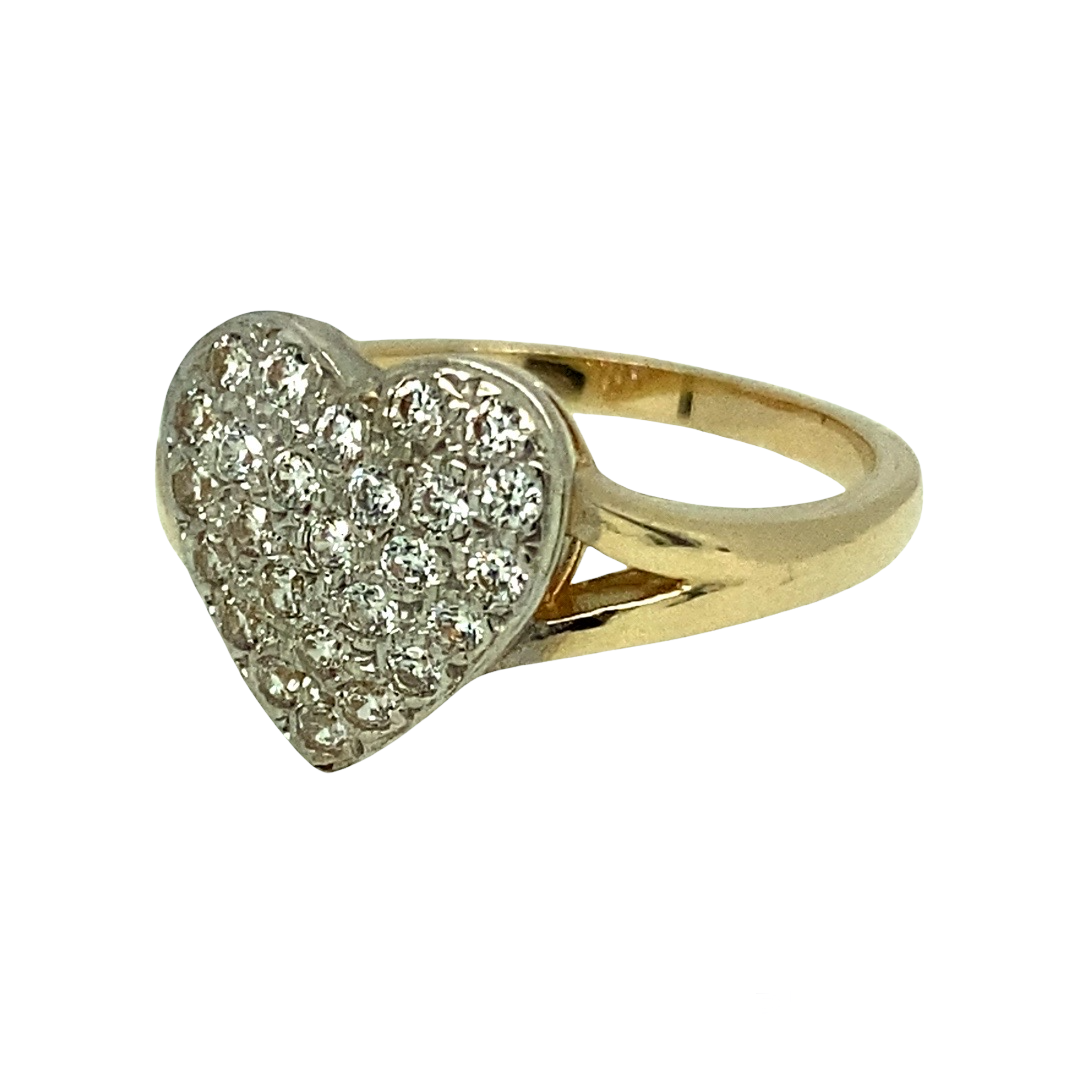 9ct gold love heart ring Clearance