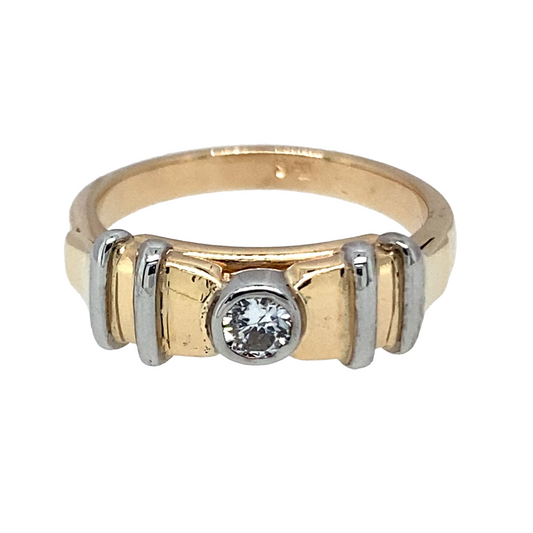 9ct Gold & Diamond Rubover Set Ring