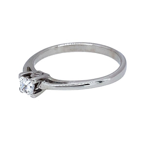 Preowned 18ct White Gold & Diamond Princess Cut Solitaire Ring in size J with the weight 1.60 grams. The Diamond is approximately 18pt - 20pt