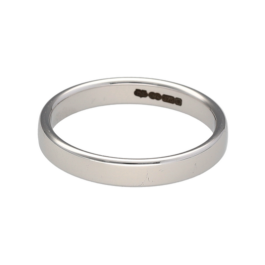 New 9ct White Gold Flat Court Shape Wedding 2.5mm Band Ring in size M with the weight 2.50 grams