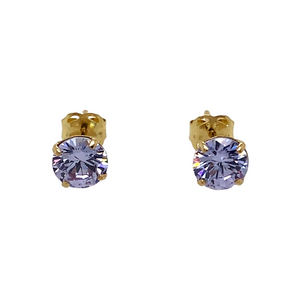 New 9ct Yellow Gold June Birthstone Stud Earrings with the weight 0.50 grams. The earrings are set with a synthetic alexandrite stone which is 5mm diameter