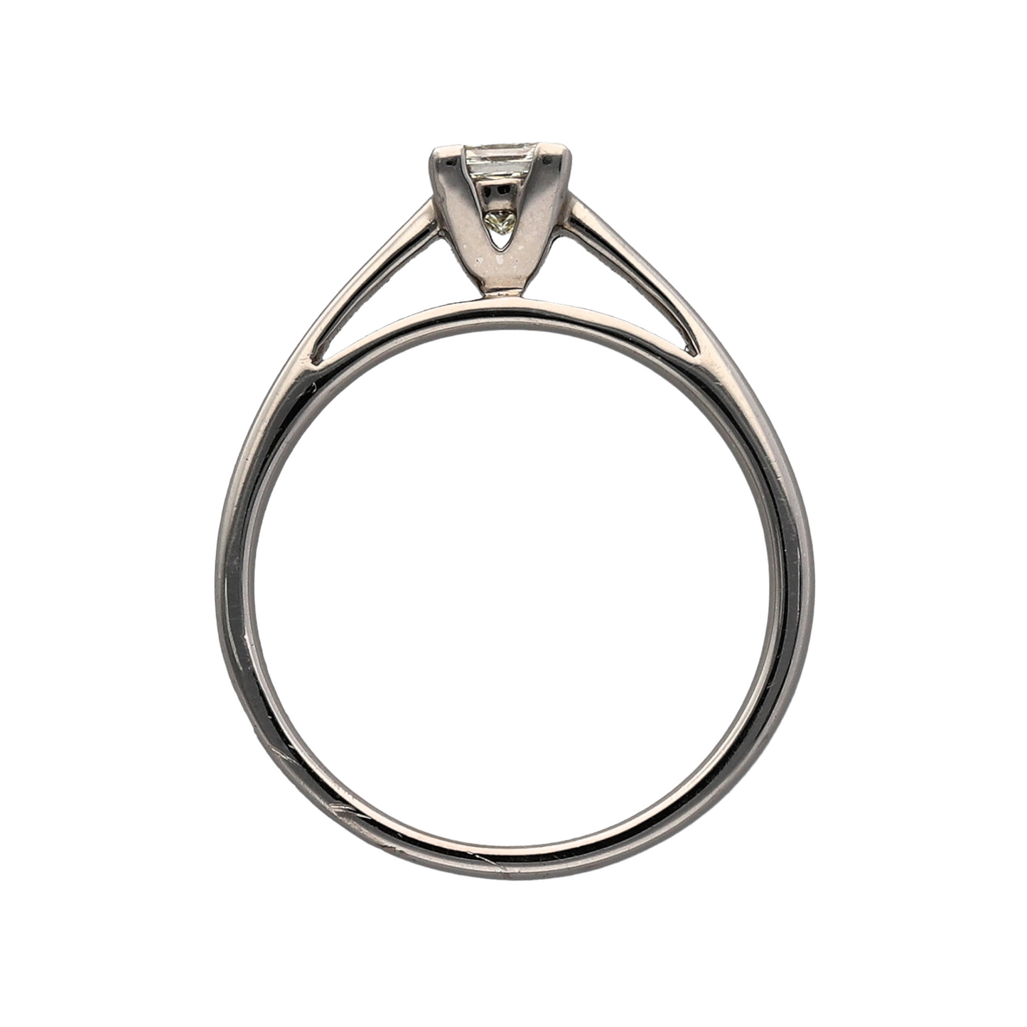 18ct White Gold & Princess Cut Diamond Solitaire Ring