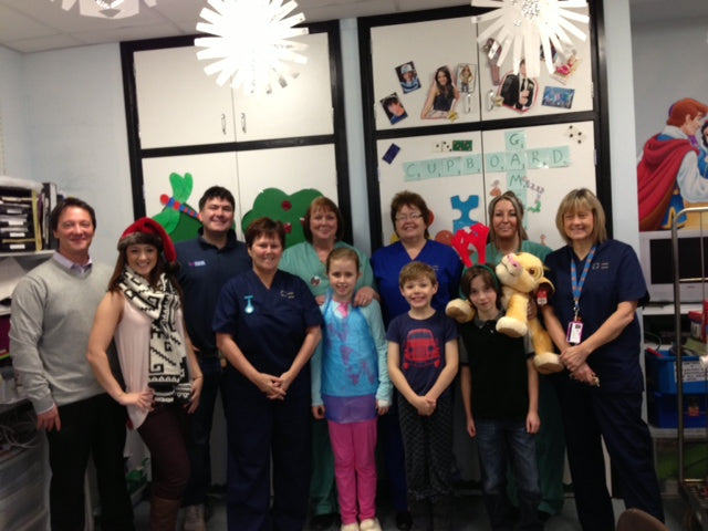 Secret Santa Day3 'Oakwood' Pediatric Unit in Morriston Hospital