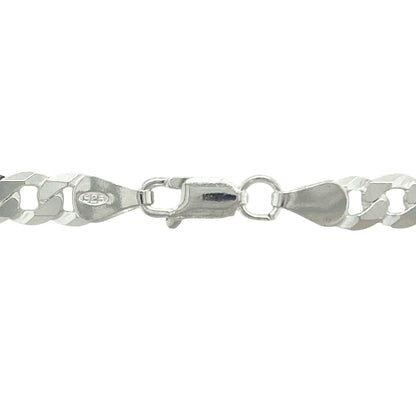 Bring timeless style and everyday versatility to your collection with this new 925 silver curb chain, a classic design with polished appeal.

Design: The chain measures 22 inches in length with 6mm wide curb links, offering a sleek and traditional look suitable for any occasion.
Material: Made from solid 925 sterling silver, the polished finish enhances the smooth link design and provides a bright, reflective shine.
