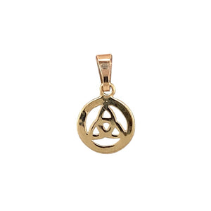 New 9ct Yellow Gold Celtic Knot Circle Pendant with the weight 0.90 grams