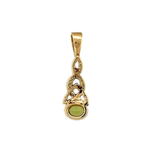 Load image into Gallery viewer, New 9ct Yellow Gold &amp; Peridot Set Celtic Knot Pendant with the weight 1.30 grams. The peridot stone is 4mm by 6mm
