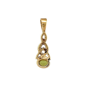 New 9ct Yellow Gold & Peridot Set Celtic Knot Pendant with the weight 1.30 grams. The peridot stone is 4mm by 6mm