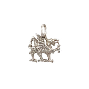New 925 Silver Welsh Dragon Pendant with the weight 1.70 grams