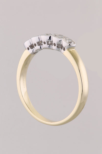 9ct Gold & Cubic Zirconia Five Stone Band Ring