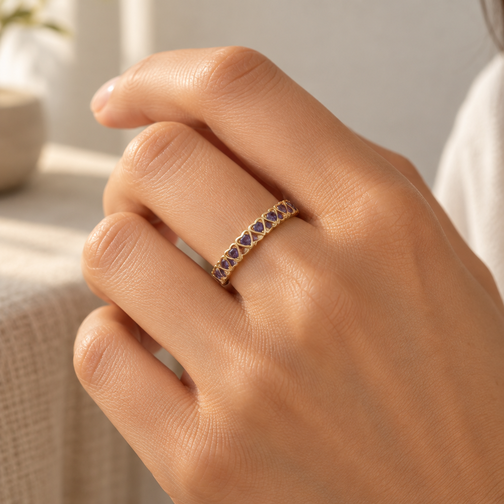 9ct Gold & Amethyst Heart Band Ring