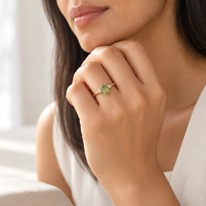 9ct Gold & Peridot Ring