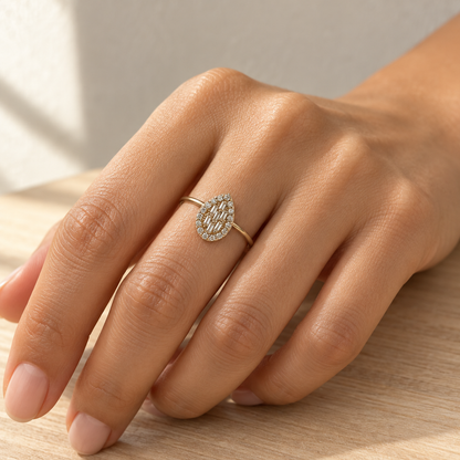 9ct Gold & Cubic Zirconia Cluster Teardrop Ring