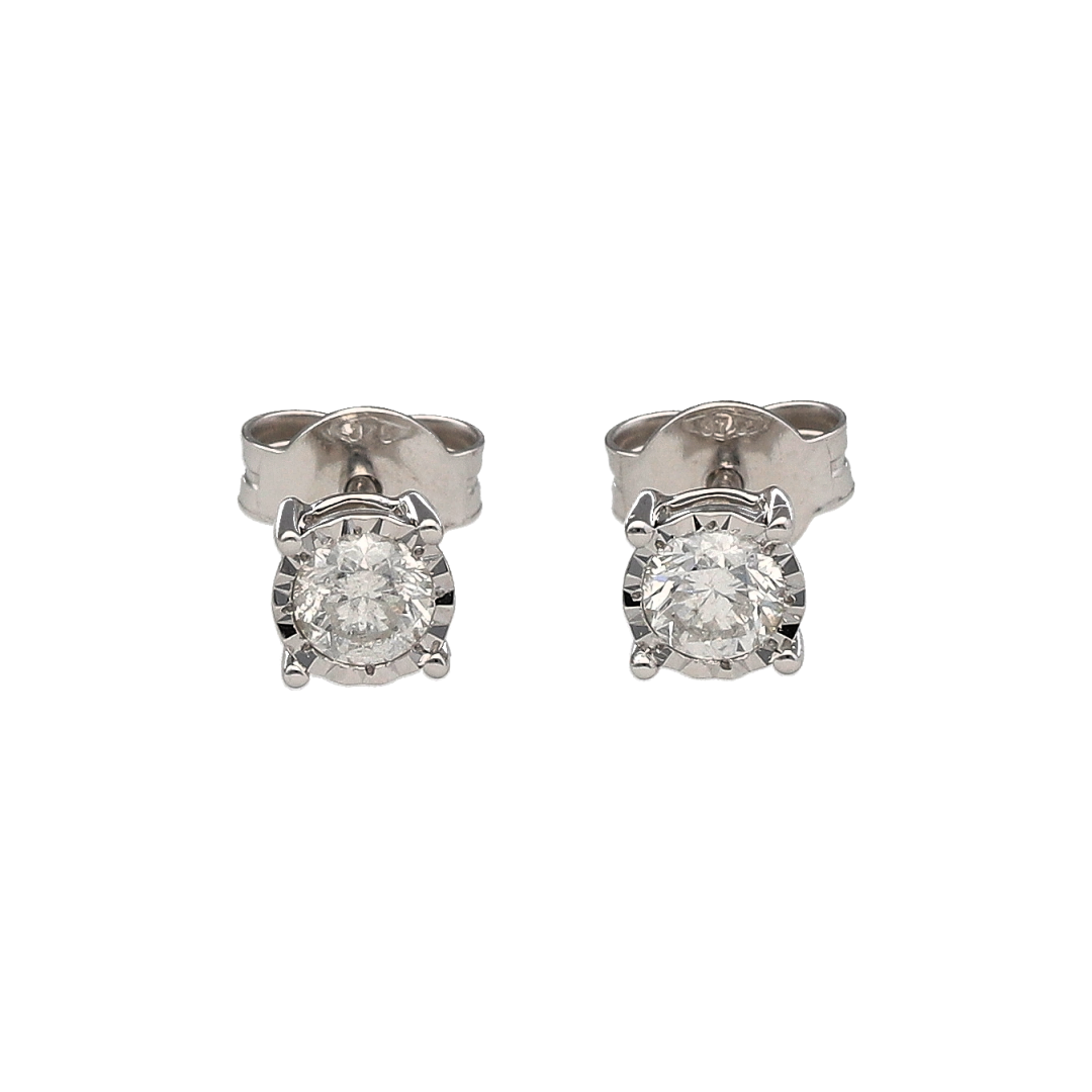 New 9ct White Gold & Diamond Set Stud Earrings. The earrings contain real natural diamonds which are 0.47ct but look like 0.95ct in the total set of earrings. The diamonds are each approximate clarity Si