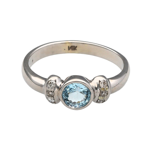 14ct White Gold Diamond & Aquamarine Set Ring