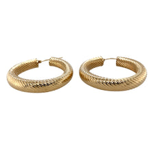 Load image into Gallery viewer, Preowned 9ct Yellow Gold Patterned Hoop Creole Earrings with the weight 6.10 grams
