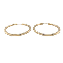 Load image into Gallery viewer, Preowned 9ct Yellow Gold Patterned Hollow Tube Hoop Creole Earrings with the weight 3.10 grams
