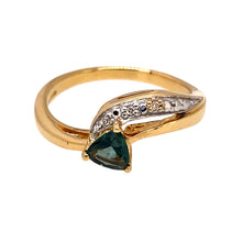 Load image into Gallery viewer, 18ct Gold Diamond &amp; Green Stone Set Dress Ring
