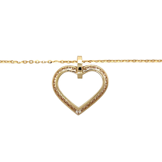 New 9ct Yellow Gold & Cubic Zirconia Set Halo Cluster Pendant on a 17" - 18" adjustable chain with the weight 1.50 grams. The pendant is 8mm diameter