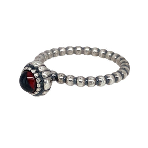 Preowned 925 Silver & Red Stone Pandora Ring in size P with the weight 3.70 grams. The red stone is 5mm diameter