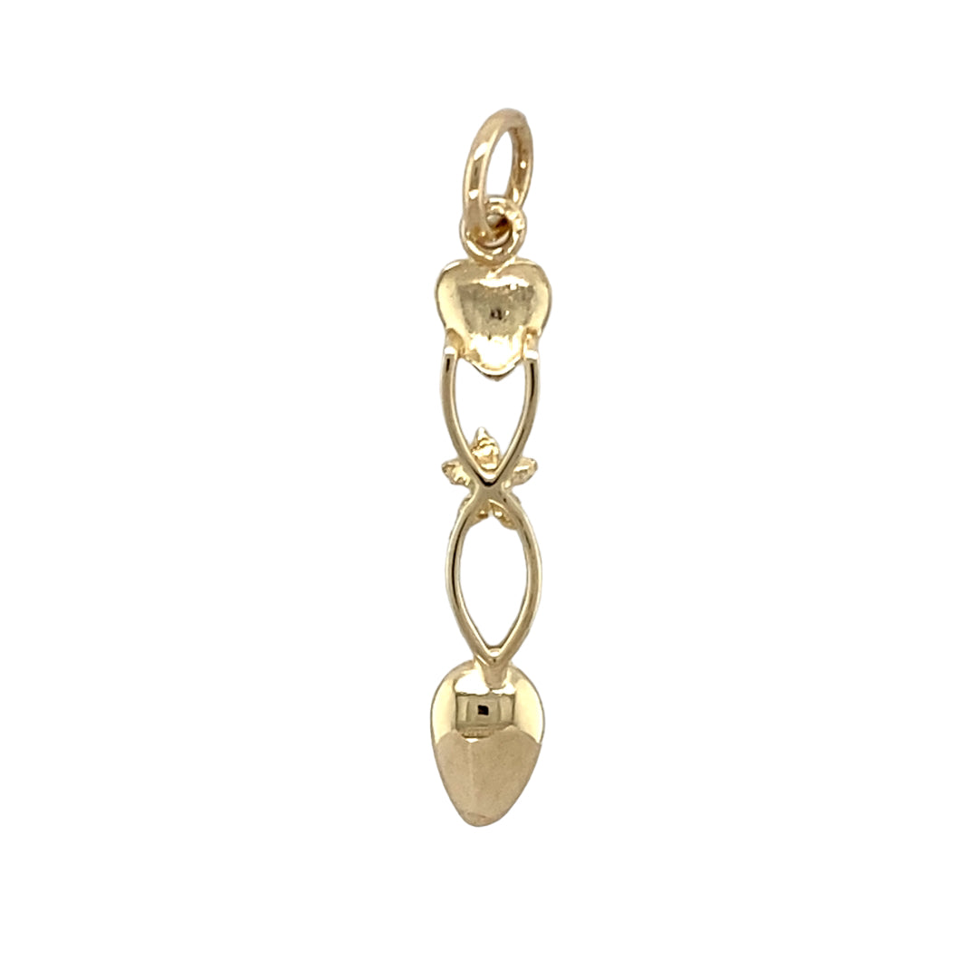 Preowned 9ct Yellow Gold Heart Flower Lovespoon Pendant with the weight 0.90 grams