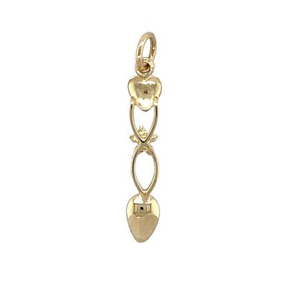Preowned 9ct Yellow Gold Heart Flower Lovespoon Pendant with the weight 0.90 grams