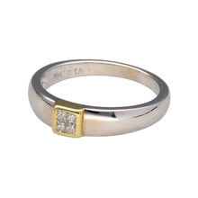 Load image into Gallery viewer, Preowned 18ct Yellow and White Gold &amp; Diamond Illusion Set Solitaire Ring in size L with the weight 3 grams. The ring is made up of four interlocking princess cut Diamonds to form one larger stone which is approximately 14pt of Diamond content in total

