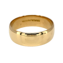 Load image into Gallery viewer, Preowned 18ct Yellow Gold 7mm Wedding Band Ring in size U with the weight 7.10 grams
