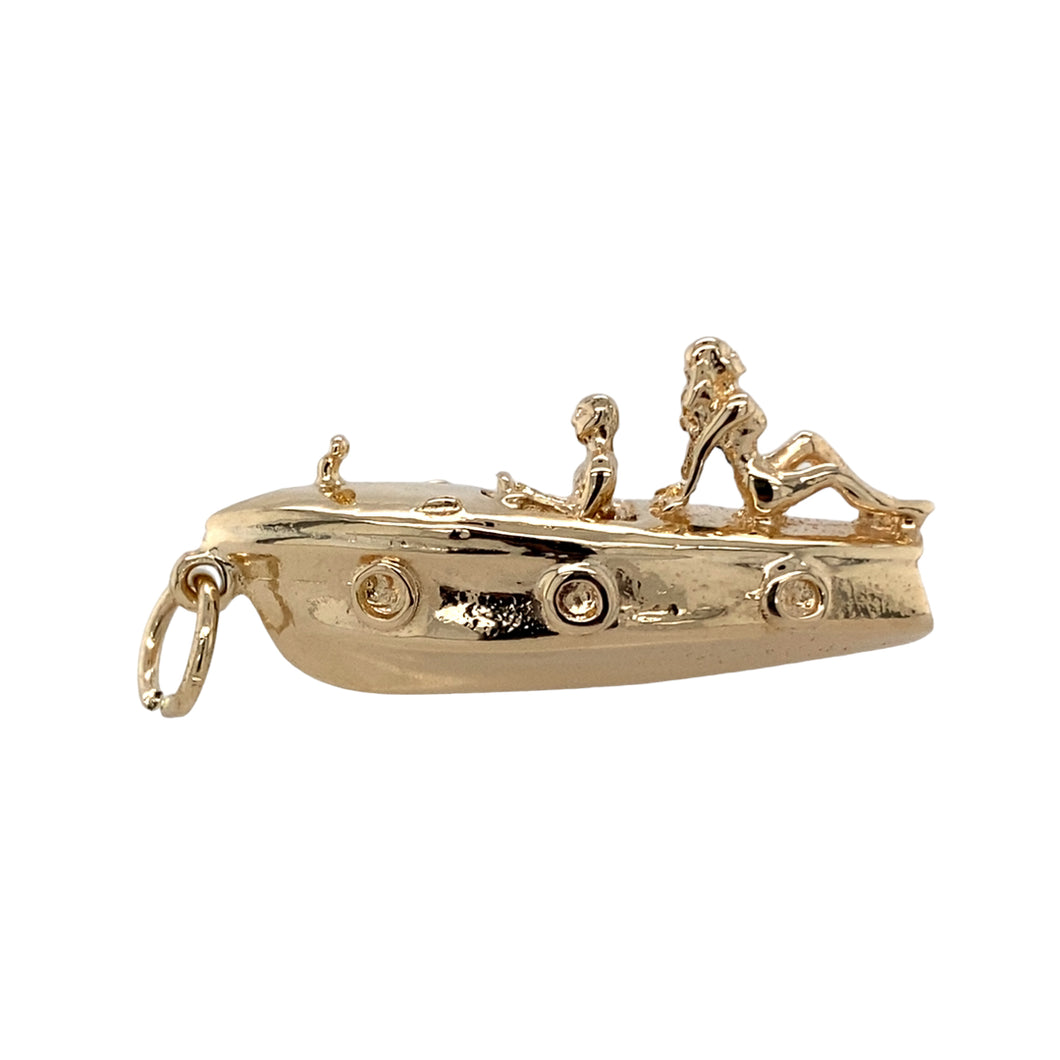 9ct Gold Luxury Speedboat Pendant