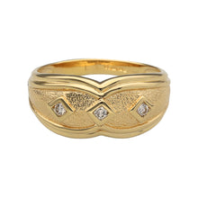 Load image into Gallery viewer, 18ct Gold &amp; Diamond Set Patterned Band Ring
