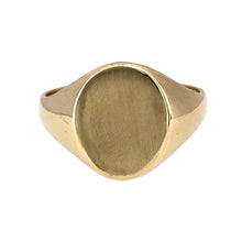 Load image into Gallery viewer, 9ct Gold Plain Brushed Oval Signet Ring
