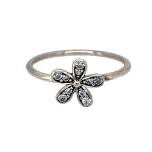 Load image into Gallery viewer, 925 Silver &amp; Cubic Zirconia Pandora Flower Ring

