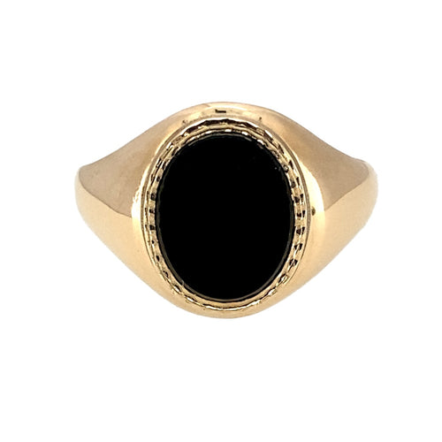 Preowned 9ct Yellow Gold & Onyx Oval Signet Ring in size N with the weight 2 grams. The onyx stone is 10mm by 8mm