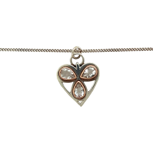 Preowned 925 Silver with 9ct Rose Gold Clogau & White Topaz Set Heart Pendant on an 18" Clogau curb chain with the weight 7 grams. The pendant is 3cm long including the bail