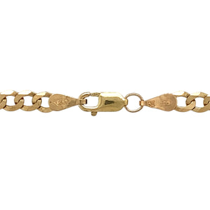 Add a classic and timeless piece to your jewellery collection with this pre-owned 9ct yellow gold 18" curb chain, featuring:

Design: A traditional curb chain, known for its sleek and sturdy interlocking links.
Material: 9-carat yellow gold, offering a warm and luxurious appeal.
Length: Measures 18 inches, providing a versatile and stylish fit.
Weight: A well-balanced 4.70 grams, ensuring durability while remaining comfortable to wear.
