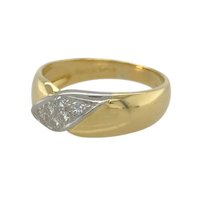 Add a statement of elegance to your jewellery collection with this pre-owned 18ct yellow and white gold diamond set twist wide band ring.

Design: A striking twist design combining yellow and white gold for a modern yet timeless look, enhanced by sparkling diamonds.
Material: Made from 18-carat yellow and white gold, offering a luxurious and polished finish.
Gemstone Detail: Beautifully set with diamonds that add brilliance and sophistication to the design.
