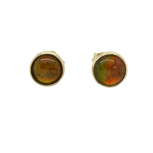 Add a playful pop of colour to your jewellery collection with these pre-owned 9ct yellow gold multi-coloured stud earrings, featuring:

Design: Classic round studs set with an array of colourful stones, offering a cheerful and eye-catching look.
Material: 9-carat yellow gold, providing a warm and polished setting that enhances the brilliance of each stone.
Gemstone Detail: Each earring features a 6mm diameter multi-coloured stone arrangement, adding vibrant charm and sparkle.
