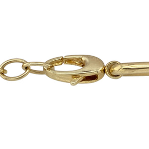 Add classic elegance and subtle sparkle to your wrist with this pre-owned 9ct yellow gold and cubic zirconia oval link bracelet—refined, versatile, and beautifully crafted.

Design: This 8" bracelet features polished 8mm wide oval yellow gold links, accented by a white gold link set with sparkling cubic zirconia for a touch of contrast and brilliance.
Material: Made from 9-carat yellow gold with a white gold accent, the two-tone finish adds depth and versatility to this timeless design.
