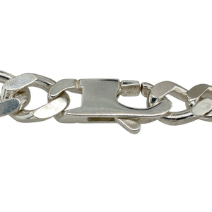 Add bold style and personal potential to your collection with this pre-owned 925 silver identity curb bracelet—classic in form and substantial in feel, perfect for engraving or everyday wear.

Design: The bracelet features a traditional identity plate measuring approximately 4cm by 1cm, ideal for custom engraving. The 10mm wide curb links add strength and a timeless edge to the design.
